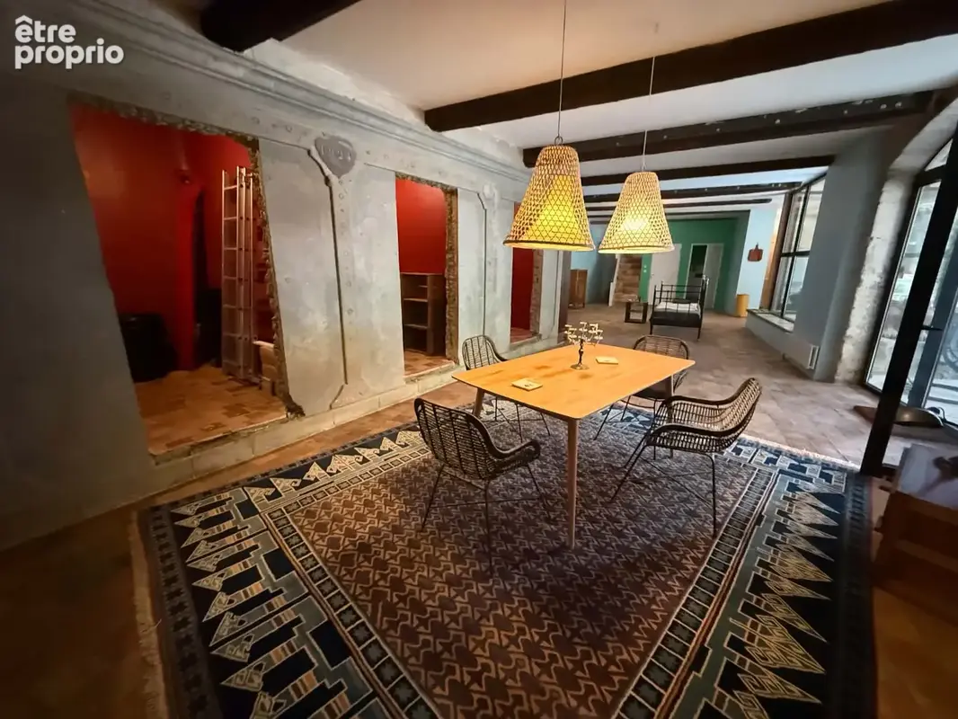 Maison Vigneronne d'exception de 380m2  Piscine 8X4 Garage de 220m2 à 25mn de la mer à 10mn de L'A75 ET 15mn d - photo 8