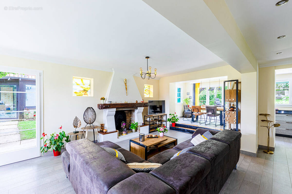 Maison à L'ISLE-ADAM