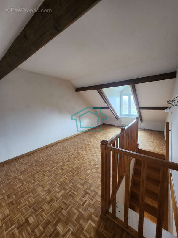 Maison à ORGERUS