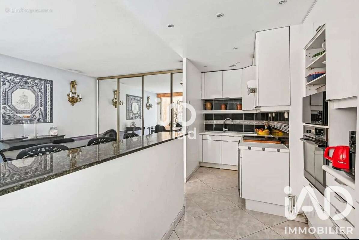 Appartement 247 m² à Clichy  - photo 9