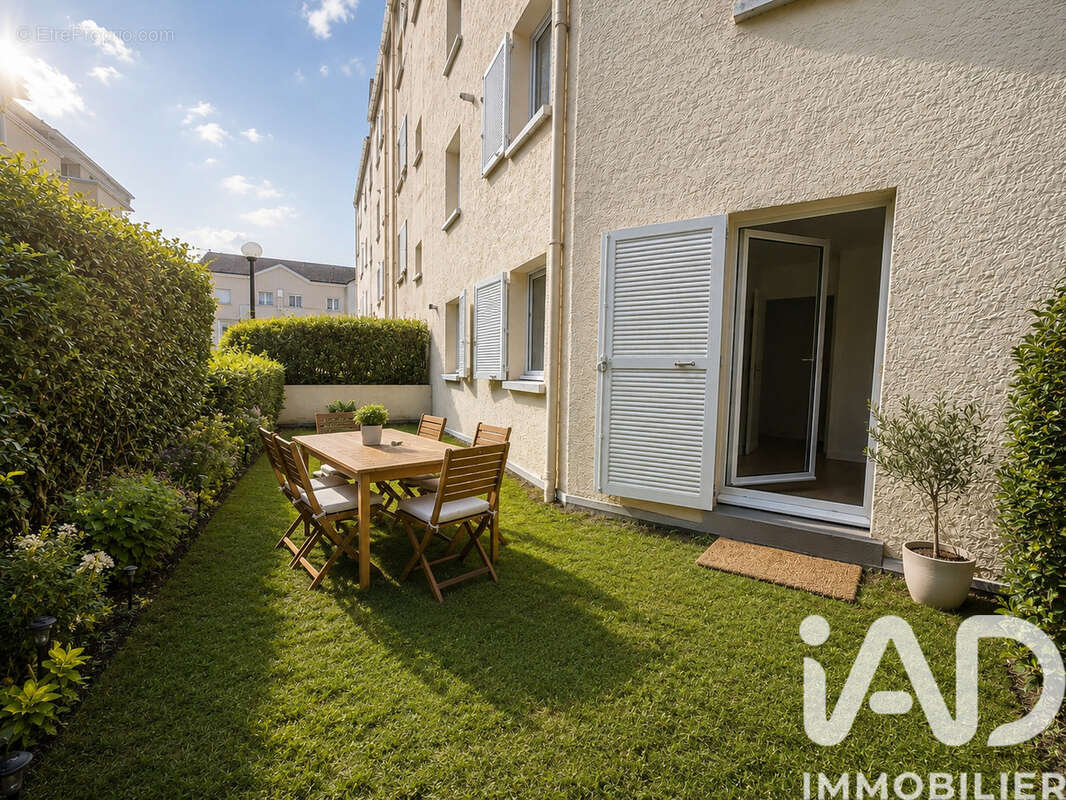 Appartement 59 m² à Torcy  - photo 2