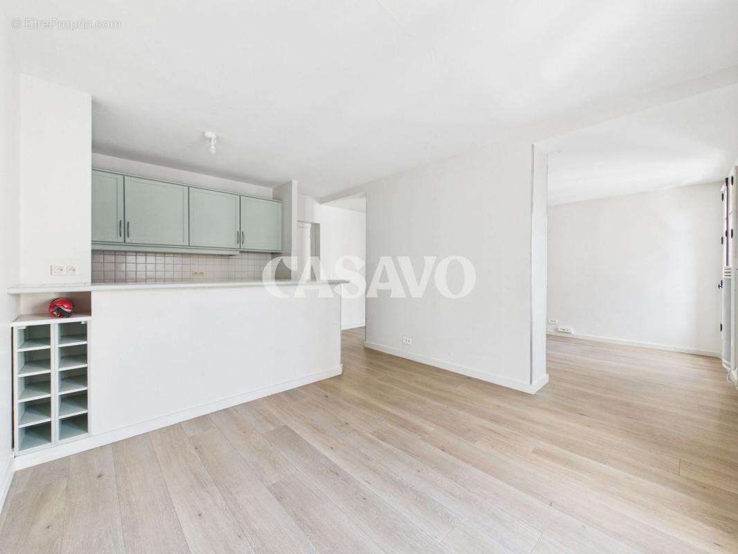 Appartement à PARIS-11E