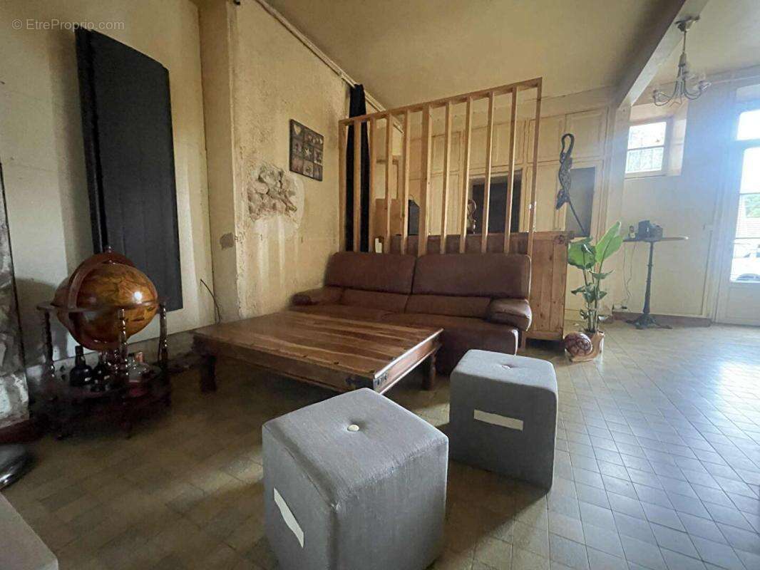 Grande maison à Guillerval avec dependances - photo 10