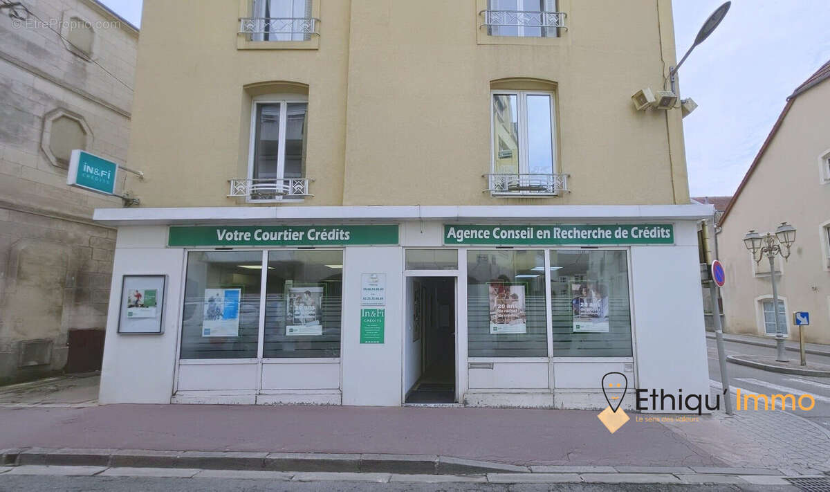 Appartement 459 m² à Chaumont  - photo 2