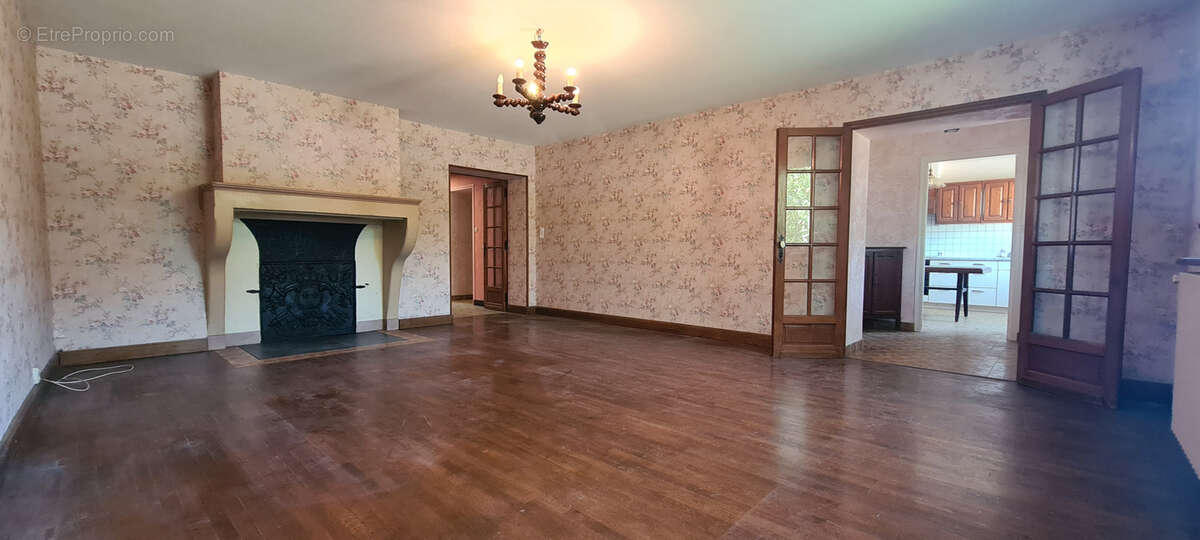 Maison à BETHELAINVILLE