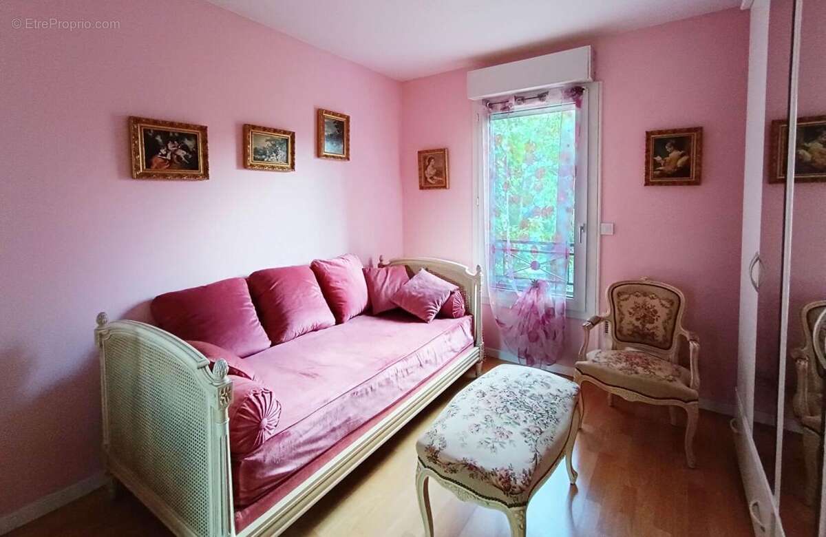 Appartement à ROSNY-SOUS-BOIS