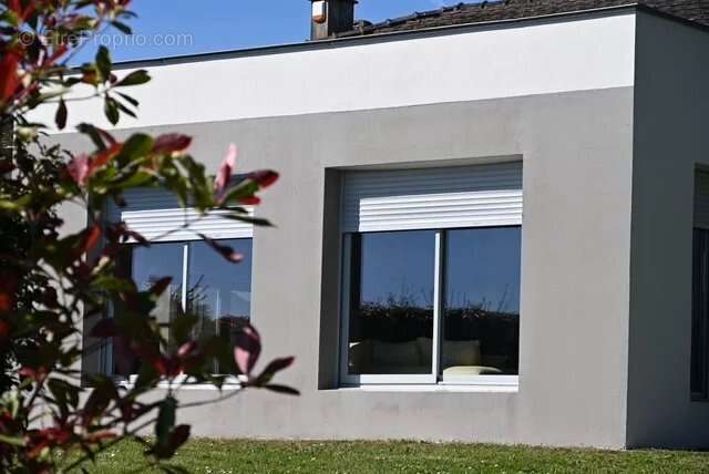 Maison à POMPORT