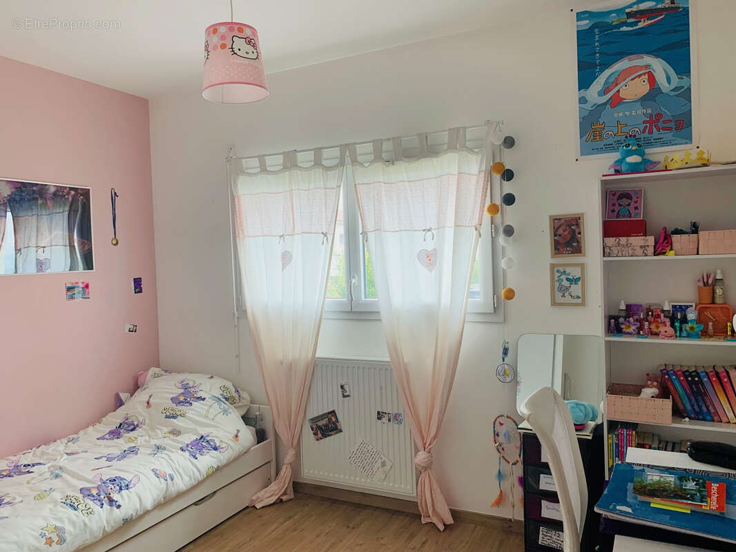 Maison à L'ISLE-D'ABEAU