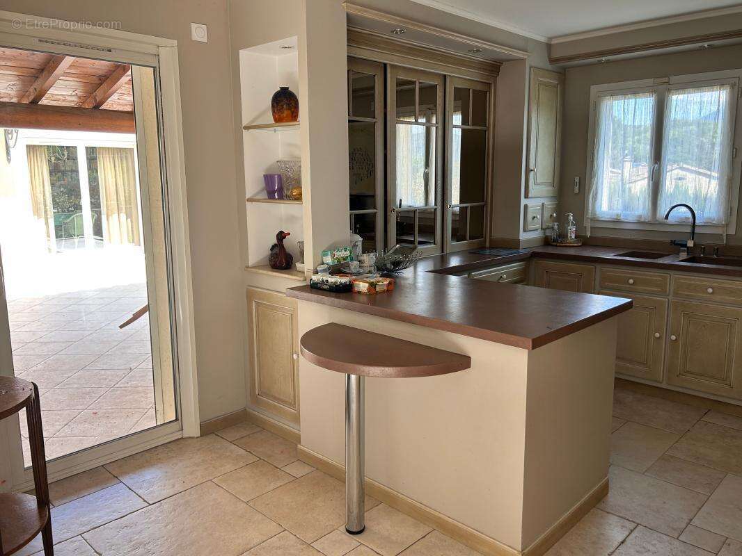 Maison à VAISON-LA-ROMAINE