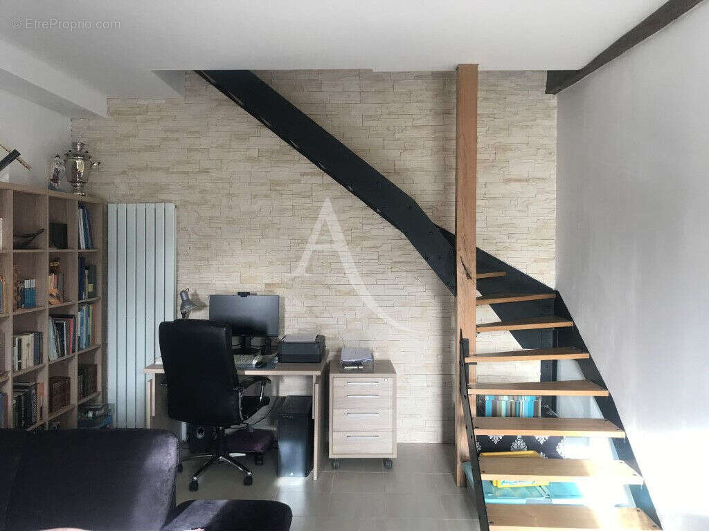 Appartement à FOURCHAMBAULT