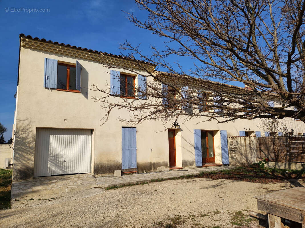 Maison à JONQUIERES