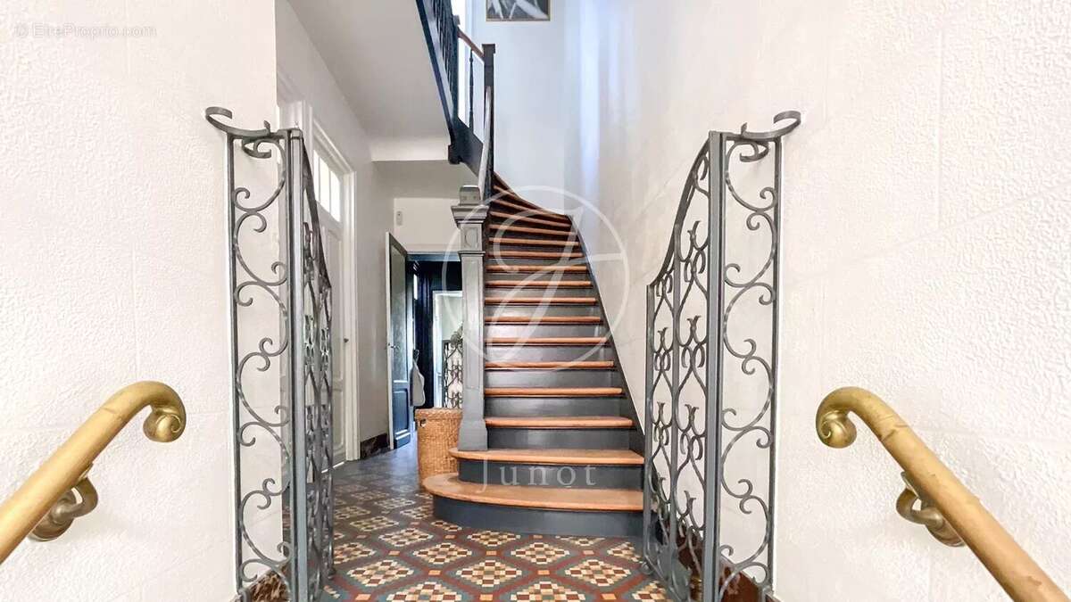 Maison à MARCQ-EN-BAROEUL