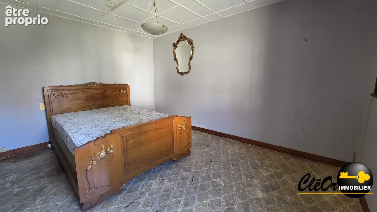 Maison 5 pièces 79 m² à vendre à Pierre-De-Bresse (71270) - photo 4