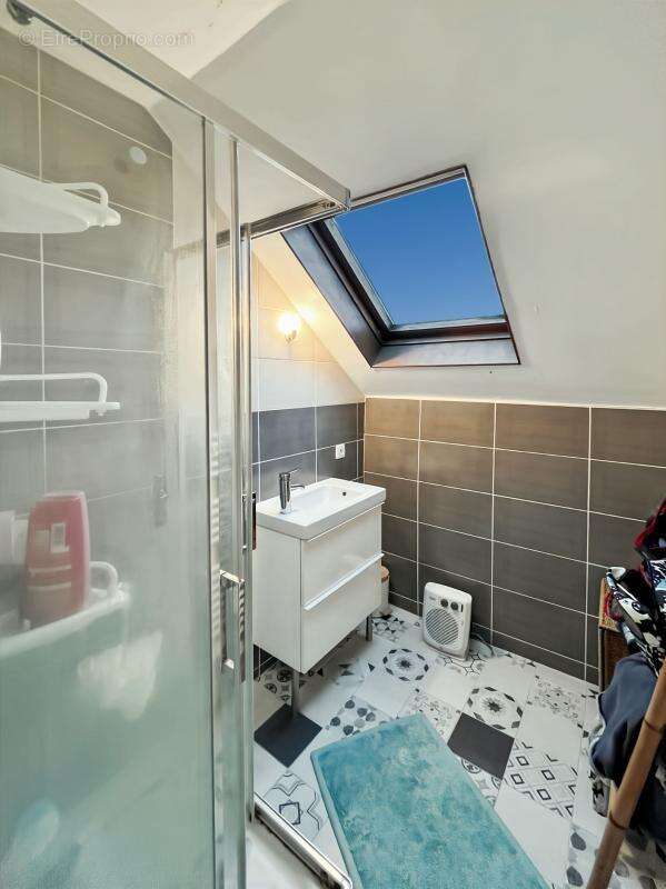 Maison à JOUY-LE-POTIER