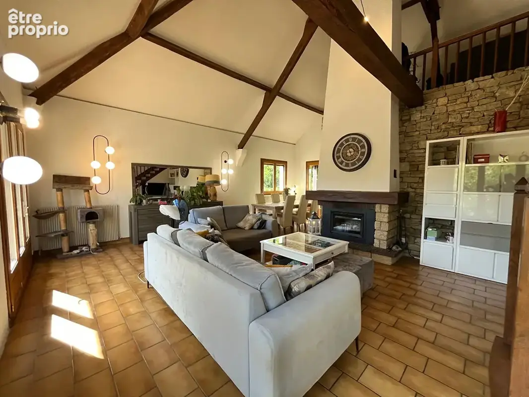 Vayrac ? Maison individuelle de 155 m² avec terrain clos de plus de 800 m² - photo 3