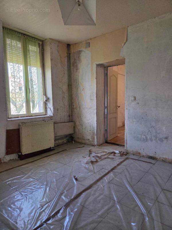 Maison à MUIRANCOURT