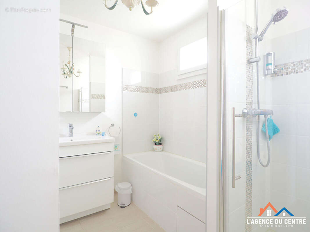 Maison à CARRIERES-SOUS-POISSY