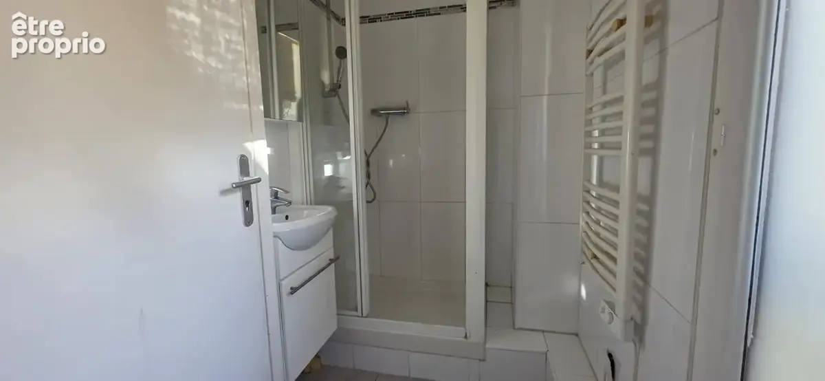 Appartement À Vendre - photo 5