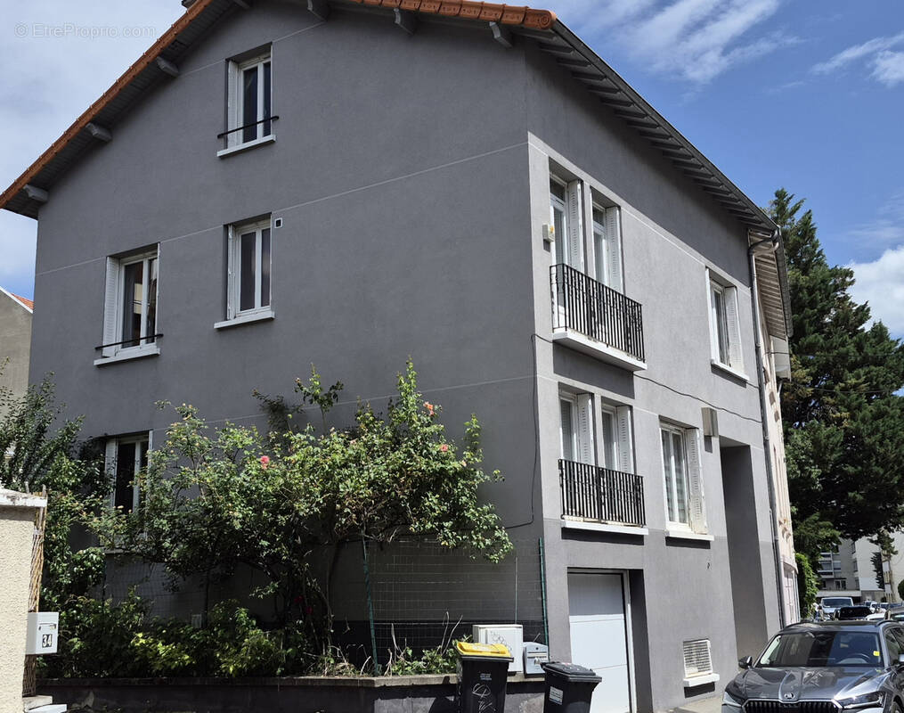 Maison à CLERMONT-FERRAND