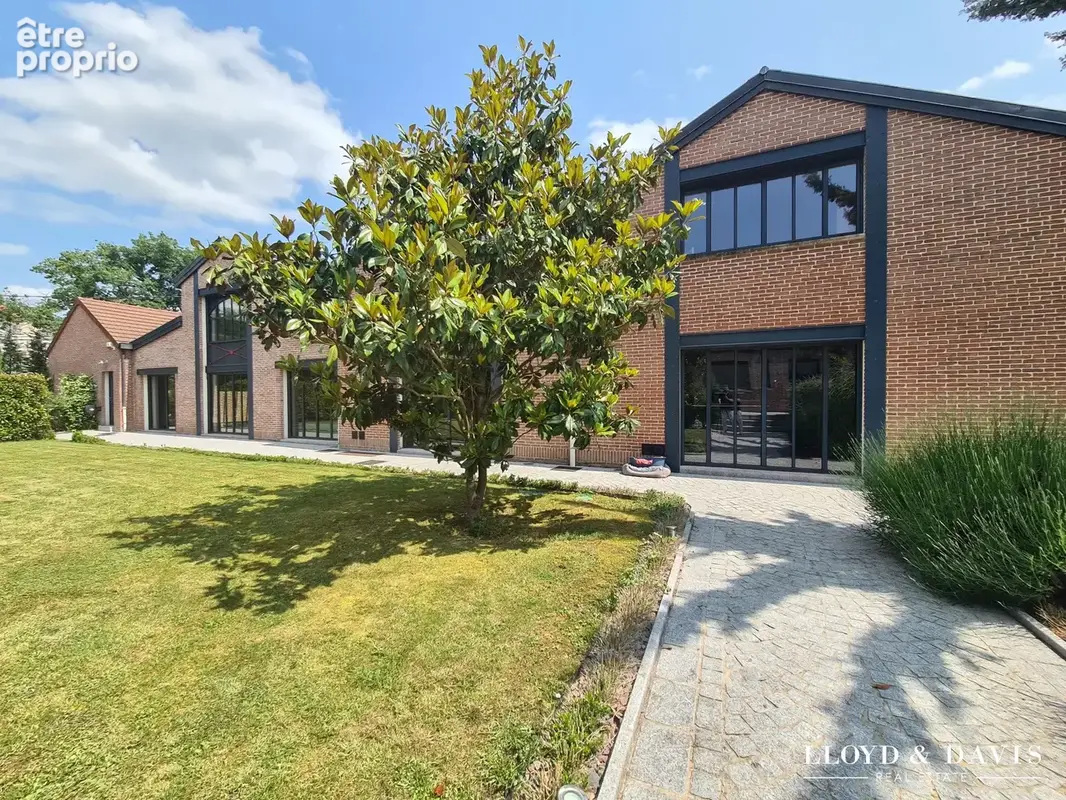 Maison 14 pièces 750 m² à vendre à Morigny-Champigny (91150) - photo 4