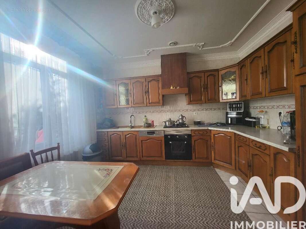 Photo 6 - Maison à MONTEREAU-FAULT-YONNE