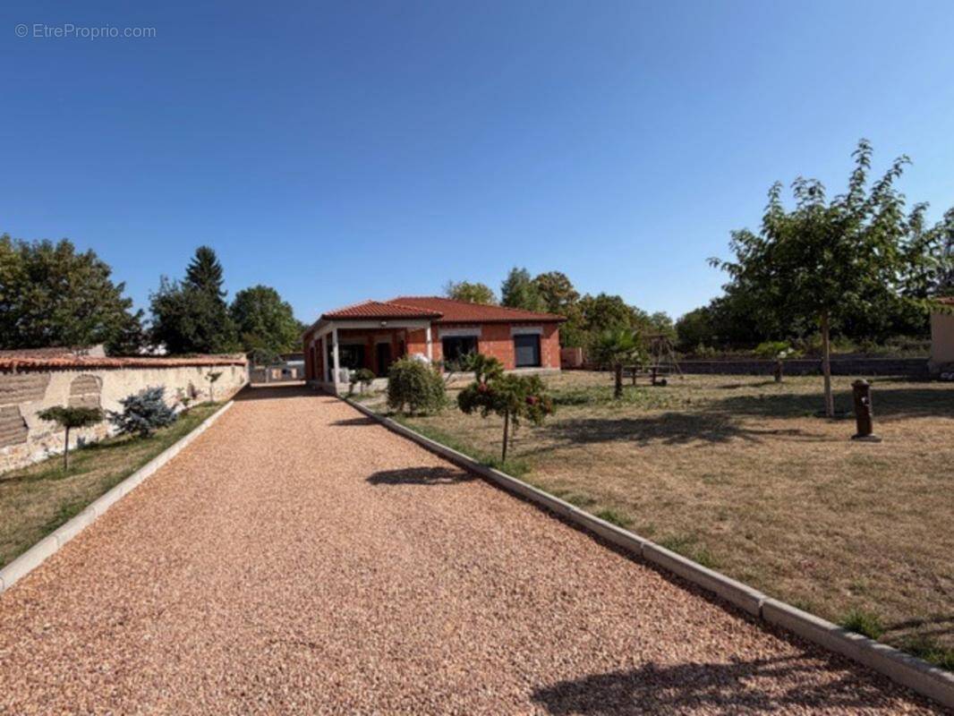 Maison à LEZOUX