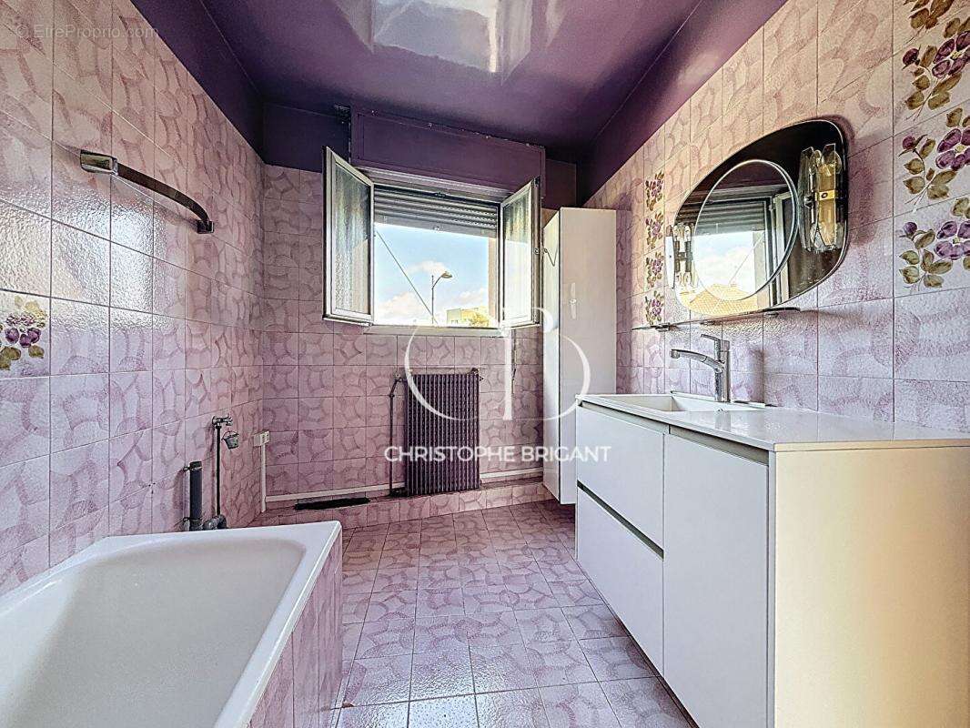 Maison à IVRY-SUR-SEINE