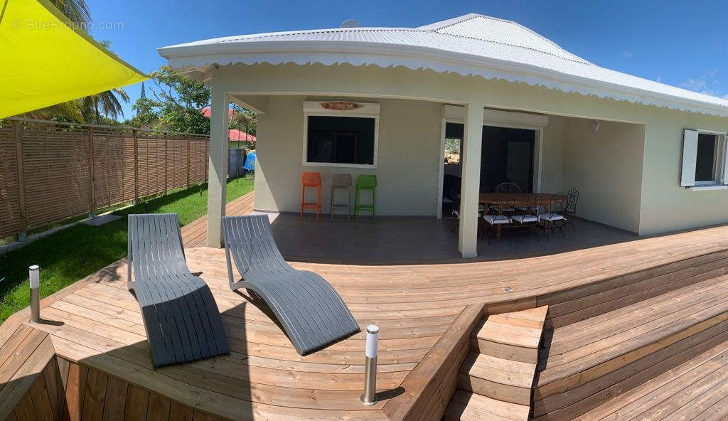 Maison à SAINTE-ANNE