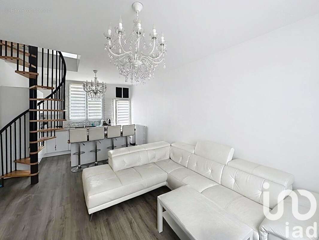 Photo 3 - Maison à RIS-ORANGIS