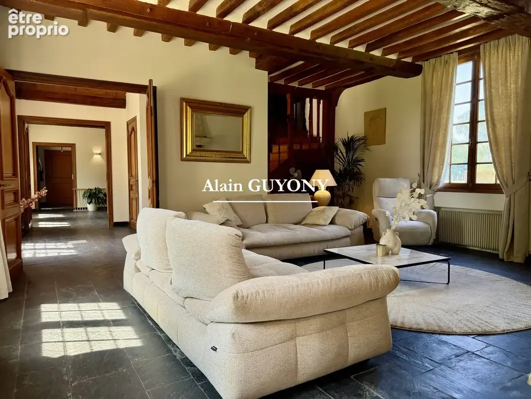 Maison 6 pièces 203 m² à vendre à Pont-L'eveque (14130) - photo 3