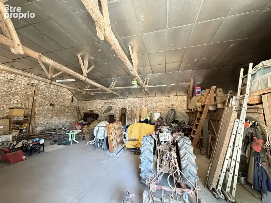Propriété 5 chambres avec plusieurs dépendances - photo 16