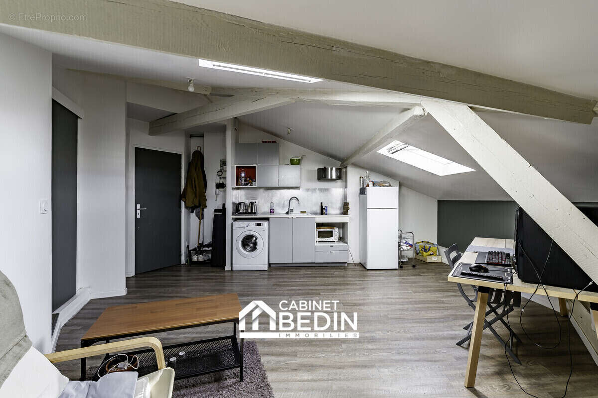 Appartement à BORDEAUX