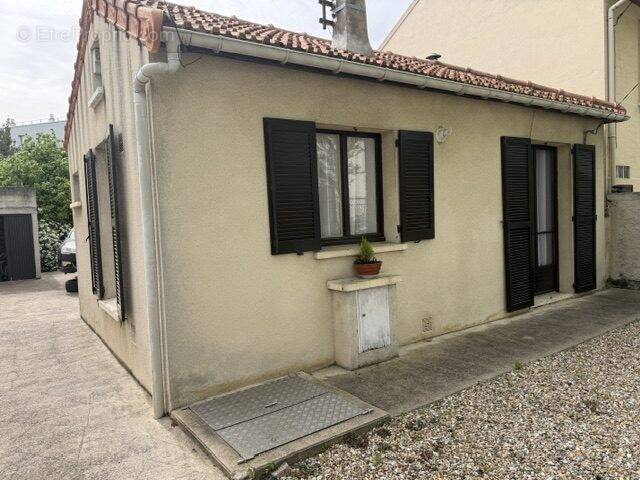 Maison à LE BLANC-MESNIL