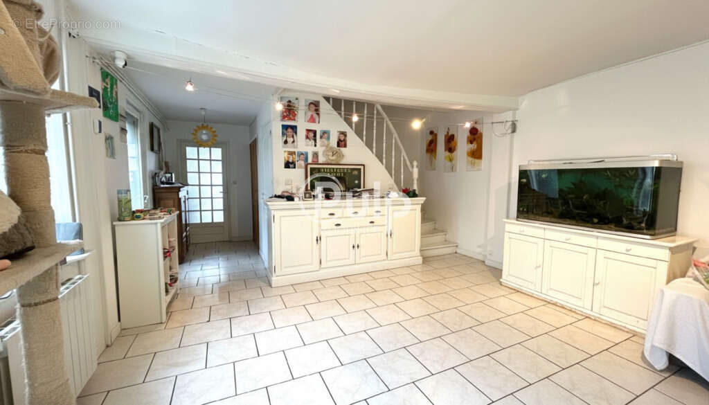 Semi individuelle 260m2 avec Garage à vendre à Méricourt - photo 2