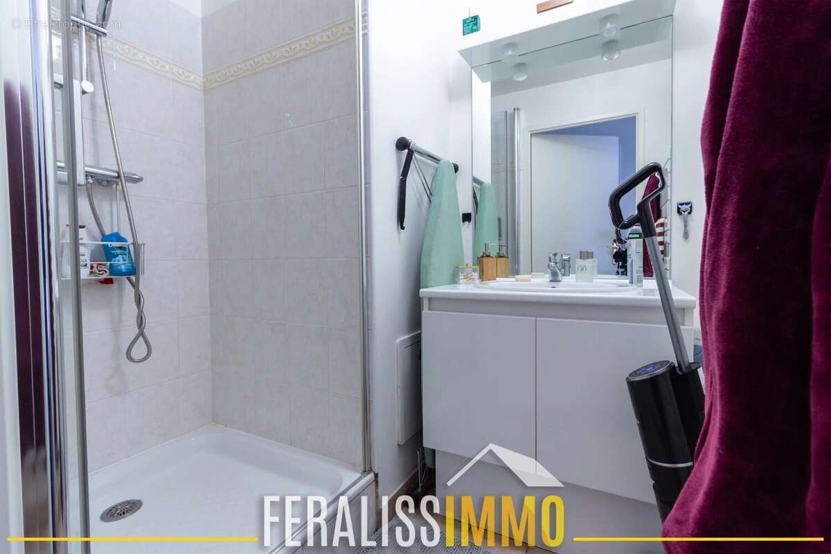 Appartement à VAUREAL