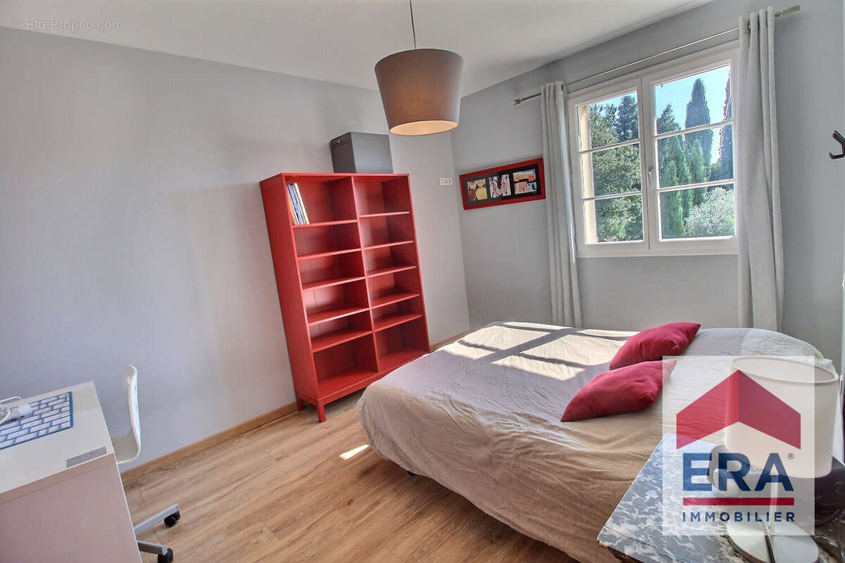 Maison à MONTFAUCON