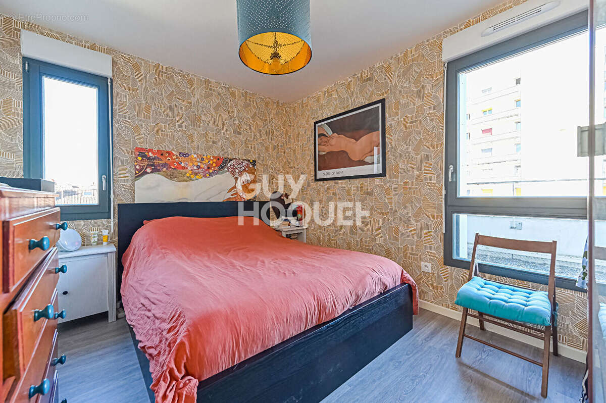 Appartement à AUBERVILLIERS