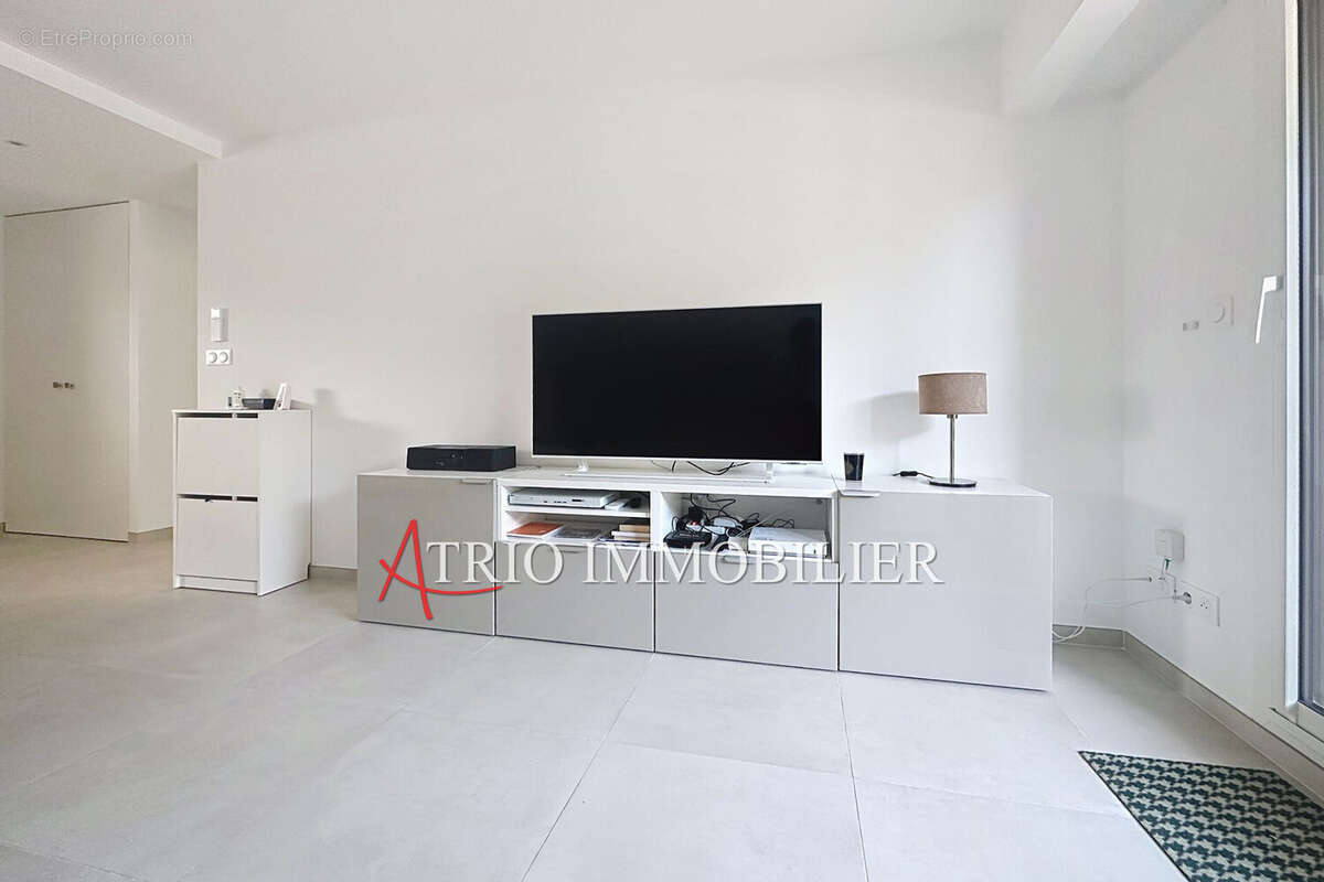 Appartement à CAGNES-SUR-MER