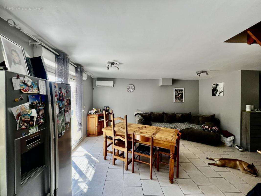 Maison à SAINT-GILLES