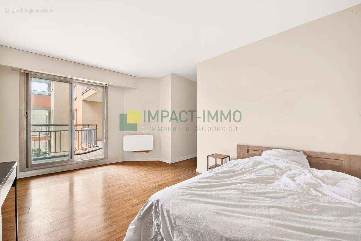 Appartement à CLICHY