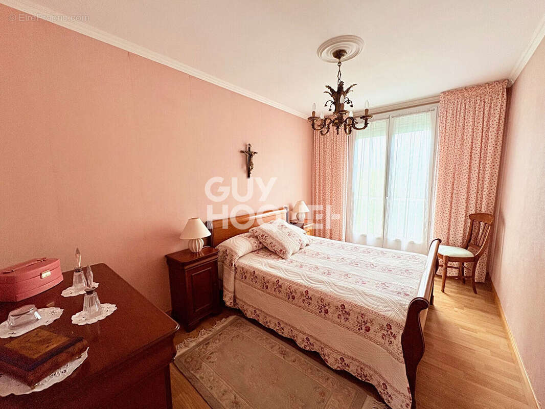 Appartement à VILLENAVE-D'ORNON