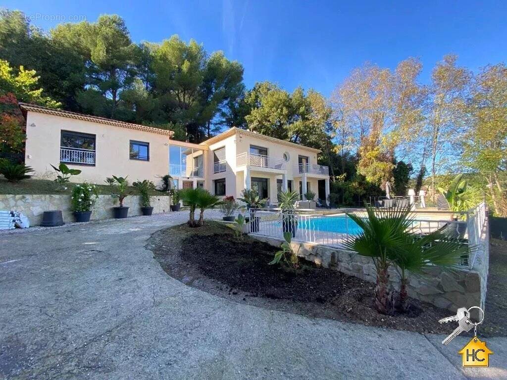 Maison à CANNES
