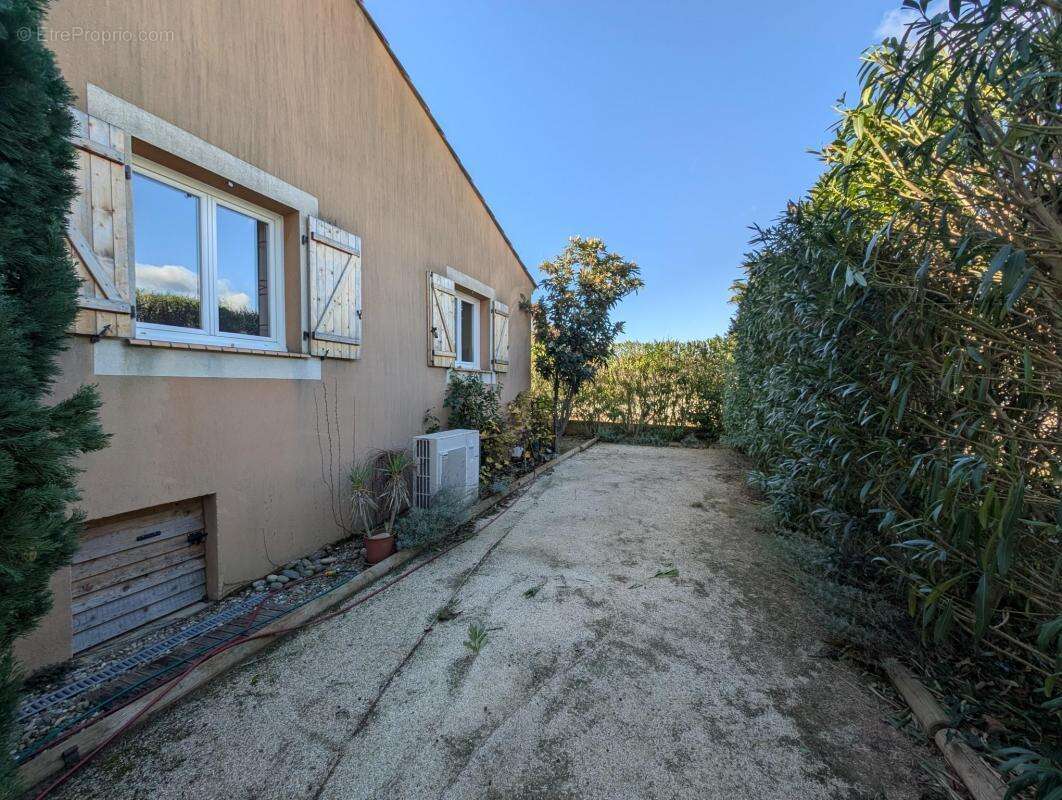 Maison à GABIAN