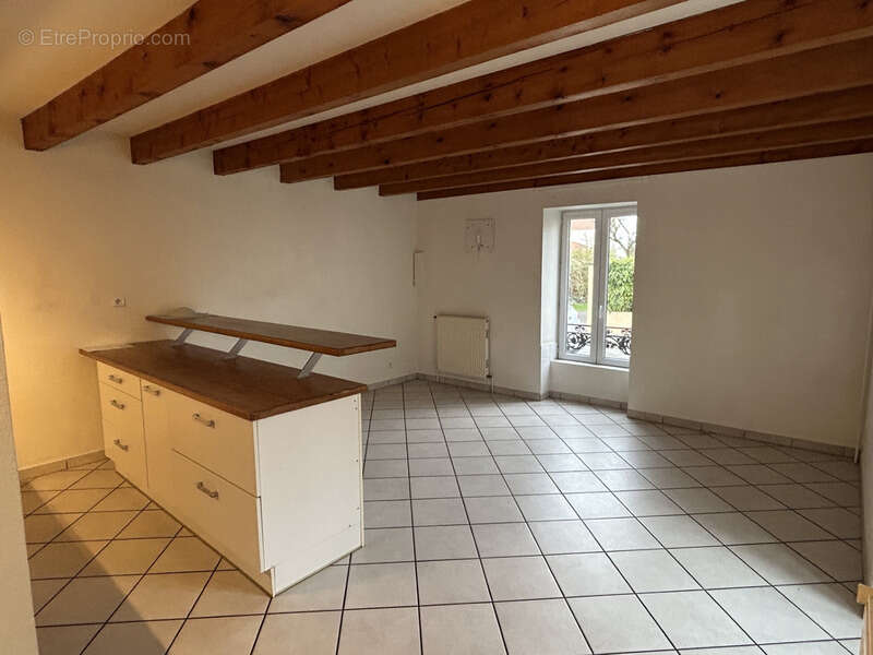 Maison à CHAPPES