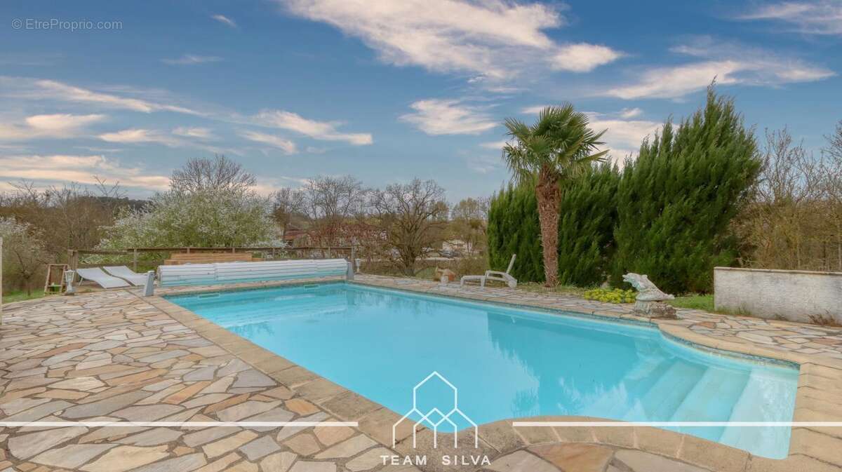 Maison à SAINT-QUENTIN-FALLAVIER