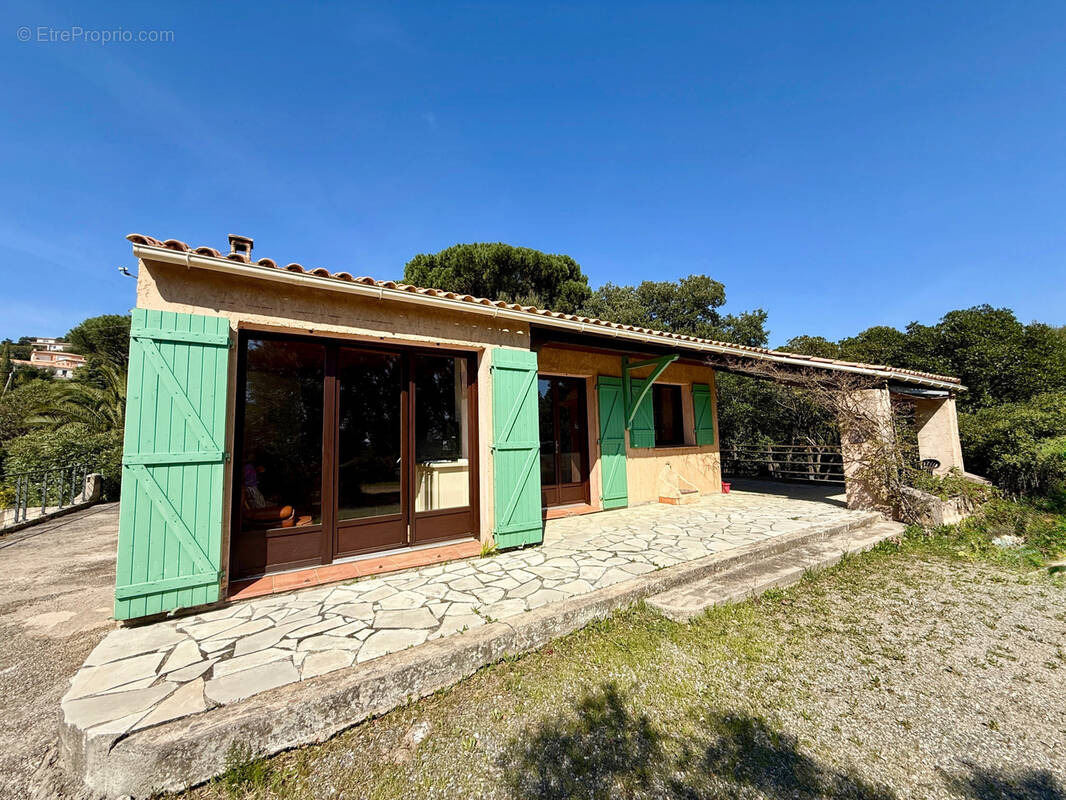 Maison à CAVALAIRE-SUR-MER