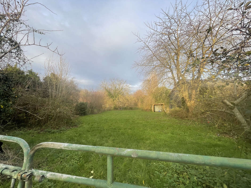 Maison à PONT-DE-METZ