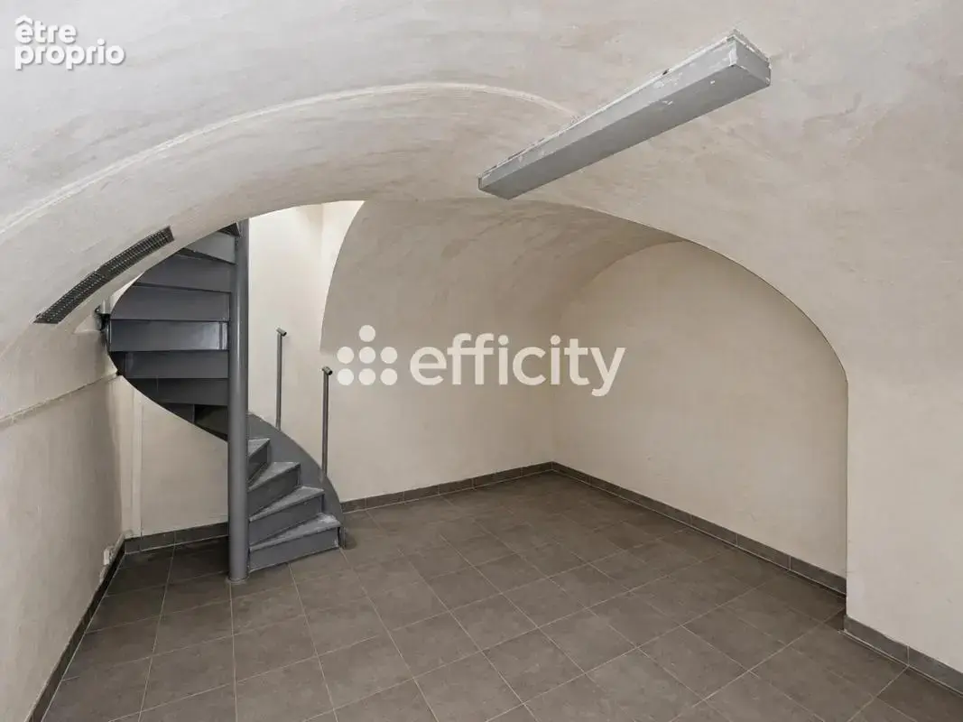 Locaux/Biens immobiliers - photo 6