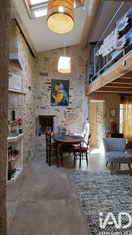 Photo 1 - Maison à PONT-DE-BARRET