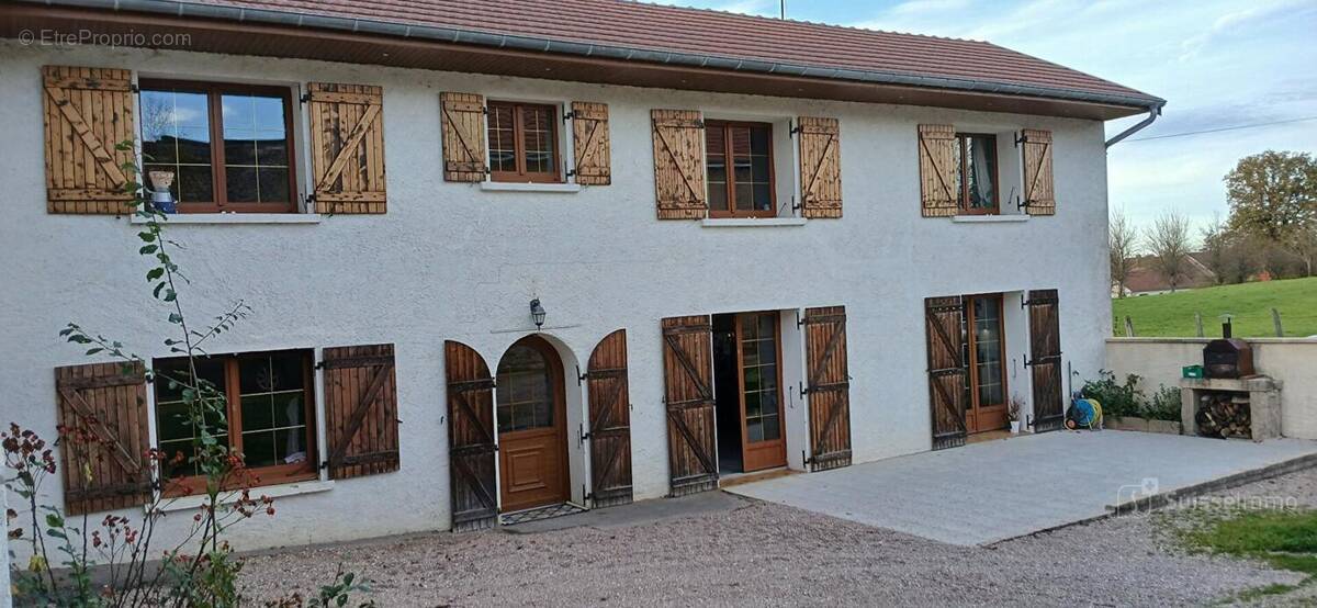 Maison à LAMBREY